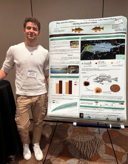 Imanol Boussion et son affiche à la LFC 2024